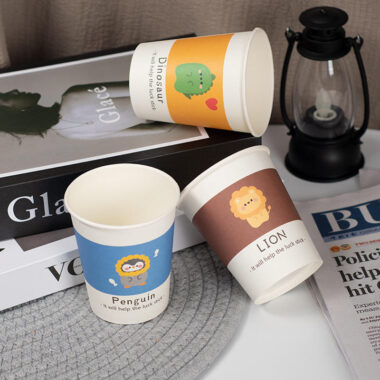 Wholesale cartoon printed paper coffee cups for cafés