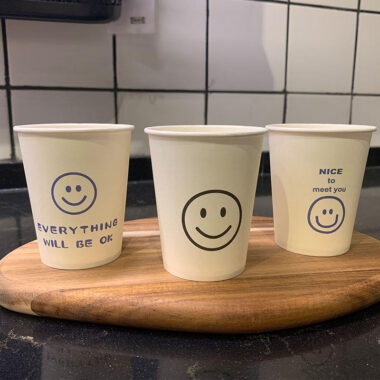 Custom kraft paper coffee and tea cups