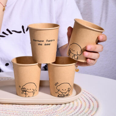Custom kraft paper coffee and tea cups
