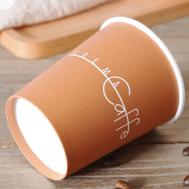 Disposable paper coffee and tea cups with lids supplier