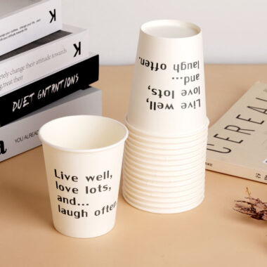 Eco-friendly disposable paper coffee and tea cups