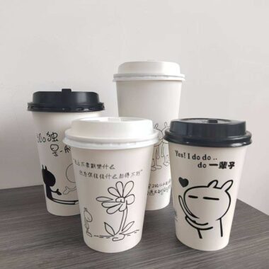 Custom printed disposable coffee and tea cups with lids