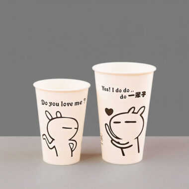 Custom printed disposable coffee and tea cups with lids