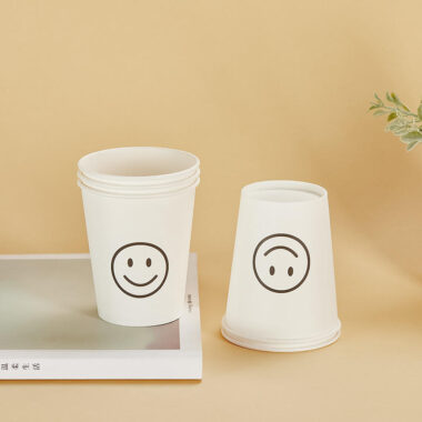 High quality recyclable paper coffee and tea cups