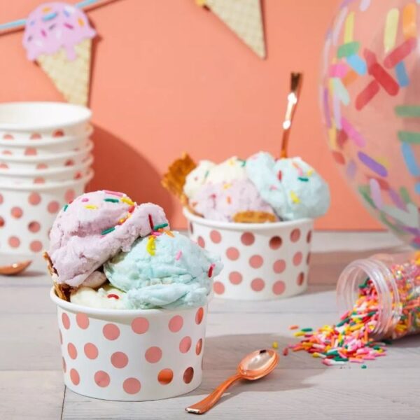 Colorful multi-size paper ice cream cups for dessert and yogurt shops