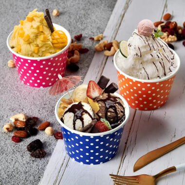 Colorful multi-size paper ice cream cups for dessert and yogurt shops