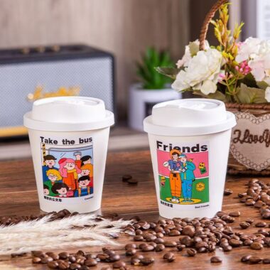 Single wall insulated anti-scald paper coffee cups for coffee and tea