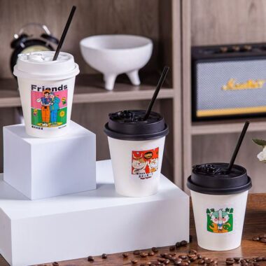 Single wall insulated anti-scald paper coffee cups for coffee and tea