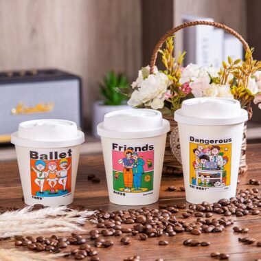 Single wall insulated anti-scald paper coffee cups for coffee and tea