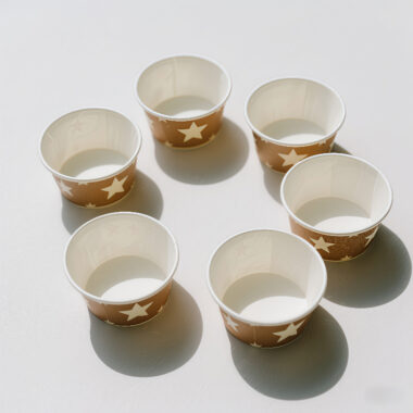 Custom recyclable starry design paper ice cream cups for party desserts