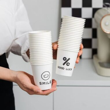 Cute single wall anti-scald paper coffee and tea cups for takeaway