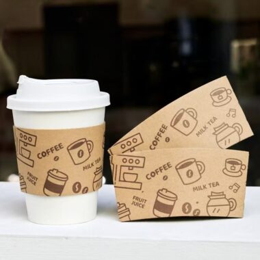 Kraft paper heat-insulated coffee cup sleeve