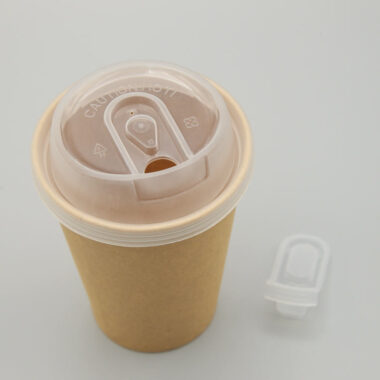 Multifunctional disposable plastic cup lid for coffee and milk tea
